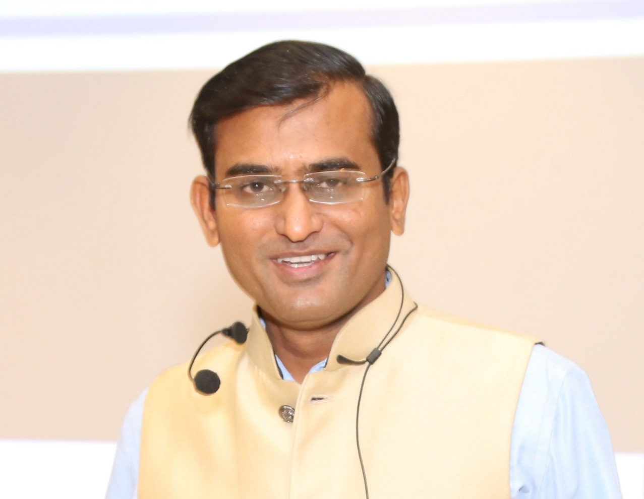Dr. Mohit Parekh
