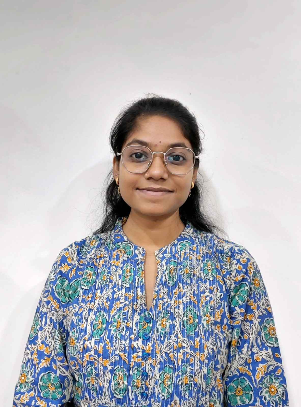 Ms. KHUSHI MANOHAR