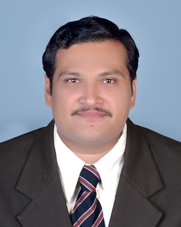 Dr. SHRINIWAS DILIPRAO JADHAV